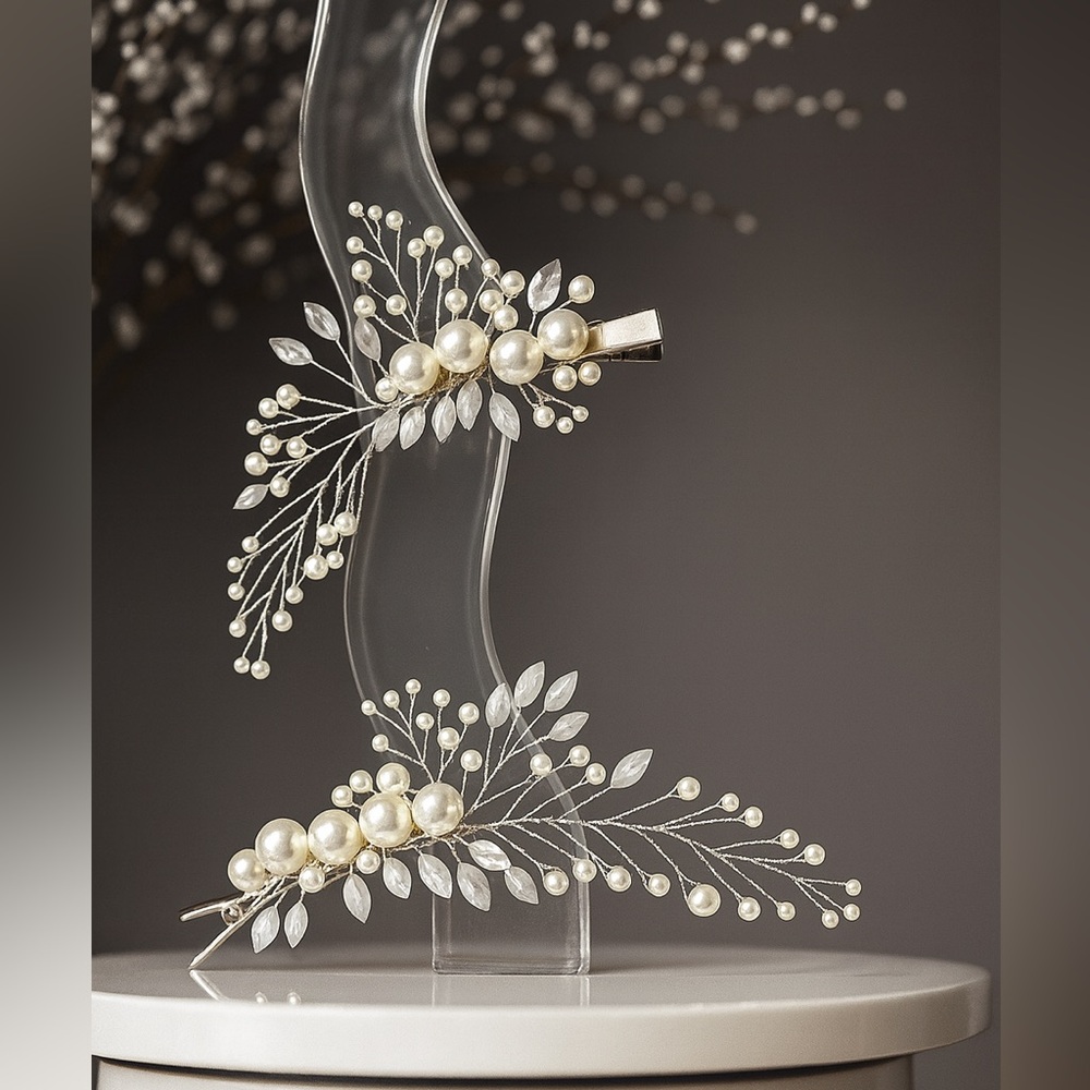 Bridal Elegant Pearl and Crystal Hair Clip (Set) 2 pieces